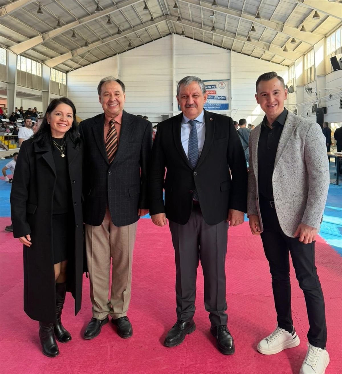 Eskişehir'deki 2 antrenöre Türkiye Kick Boks Federasyonu'ndan görev