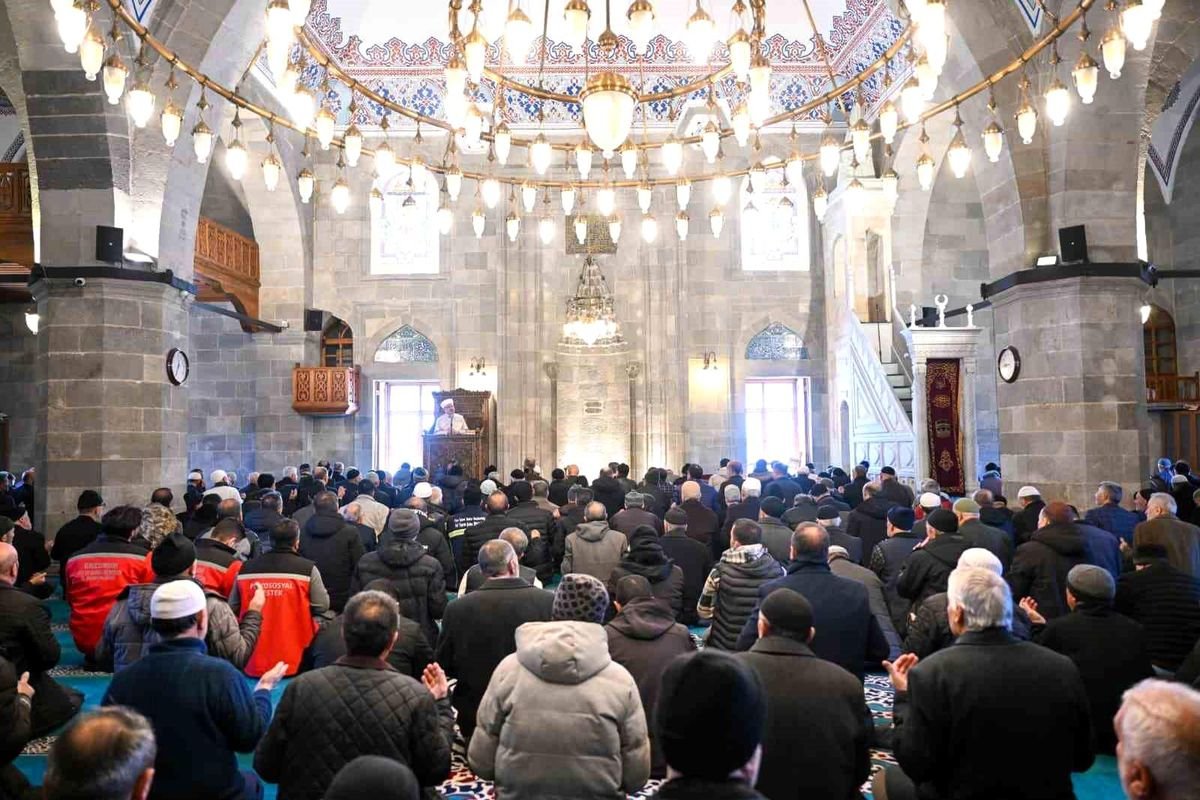 Şehitler için Mevlid-i Şerif okutuldu