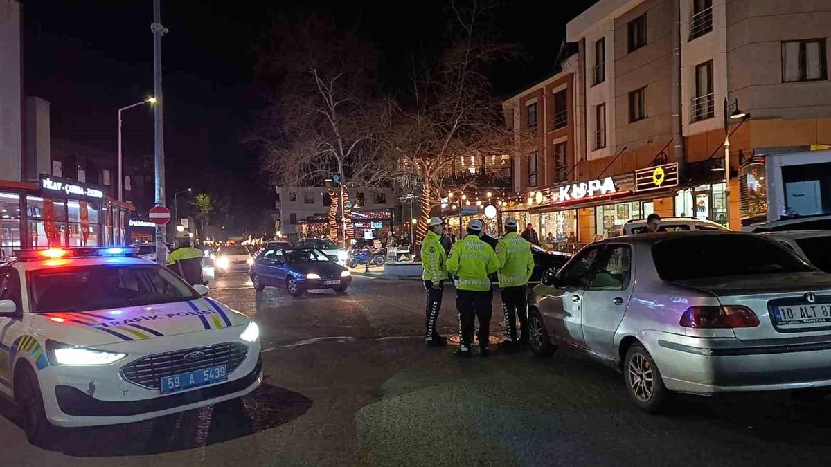 Tekirdağ'da "Dur" ihtarına uymayan sürücü aracını bırakıp kaçtı: Sürücüye 210 bin TL ceza uygulandı