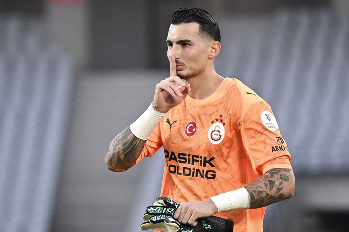 Uğurcan Çakır, Şampiyonlar Ligi'ne damga vurdu