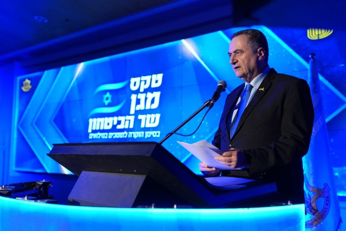 İsrail Savunma Bakanı Katz: Lübnan'daki operasyonları genişletmeye hazırlanıyoruz