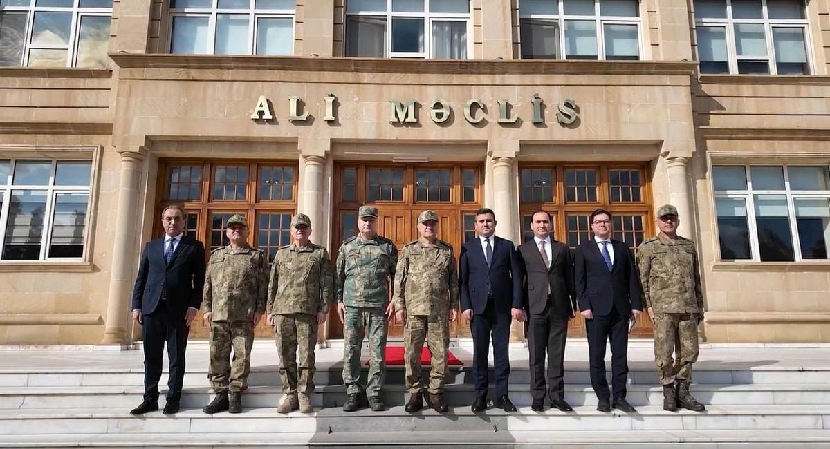 Kara Kuvvetleri Komutanı Orgeneral Tokel İran sınırında