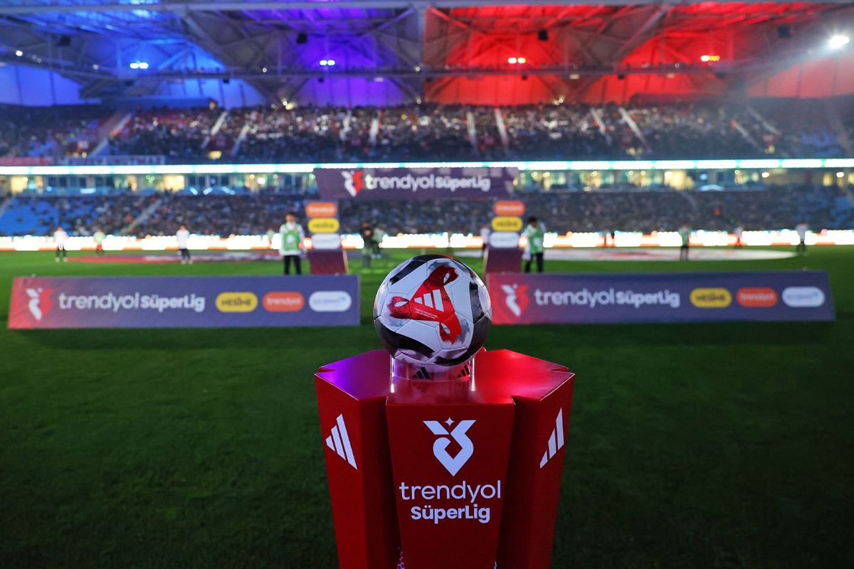 Trabzonspor–Çaykur Rizespor maçına alınmayacaklar