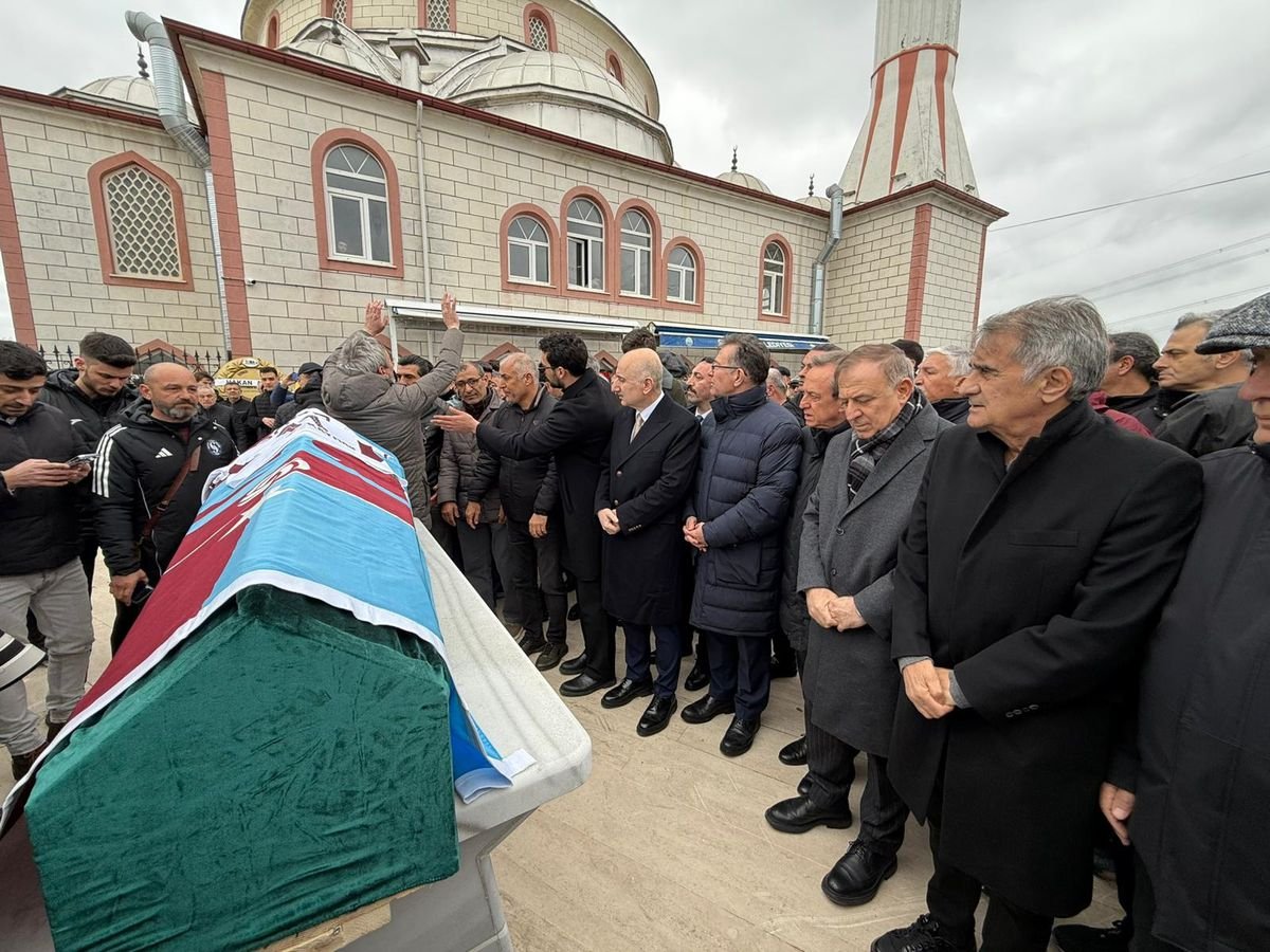 Trabzonspor'un Efsane İsmi Orhan Kaynak Son Yolculuğuna Uğurlandı