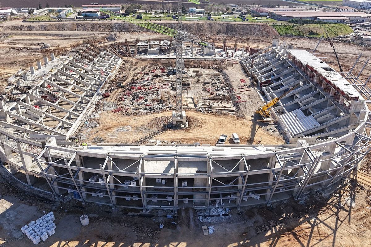 2 milyar TL'lik yatırım! O şehrimizde yepyeni bir stadyum yükseliyor