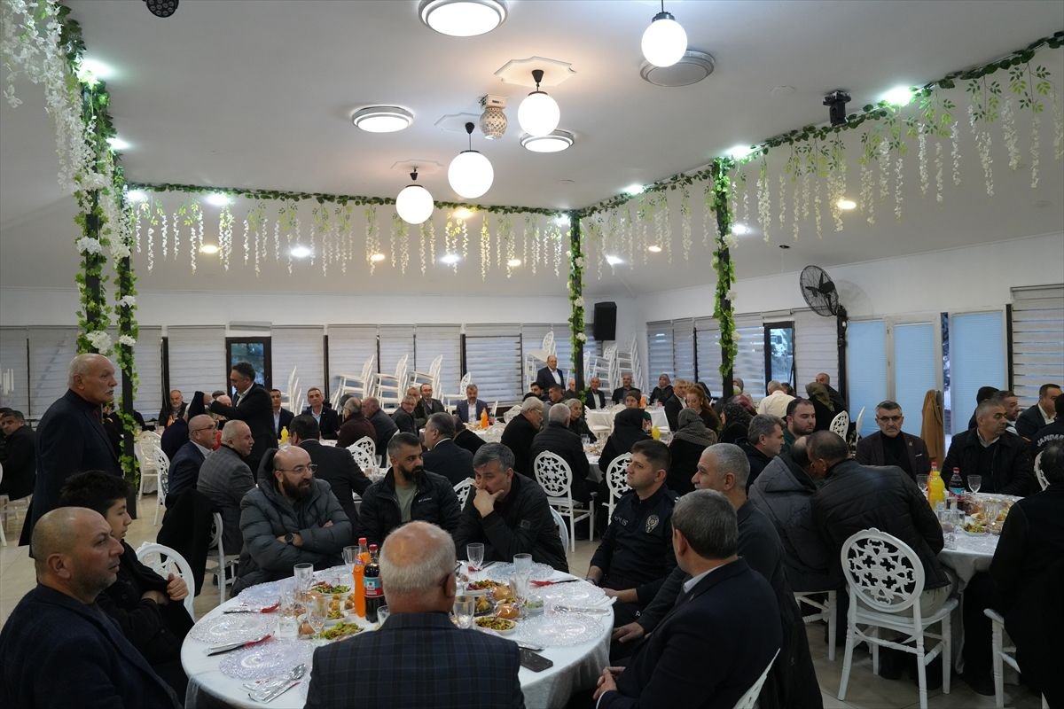 ÇUDEF üyeleri iftarda bir araya geldi