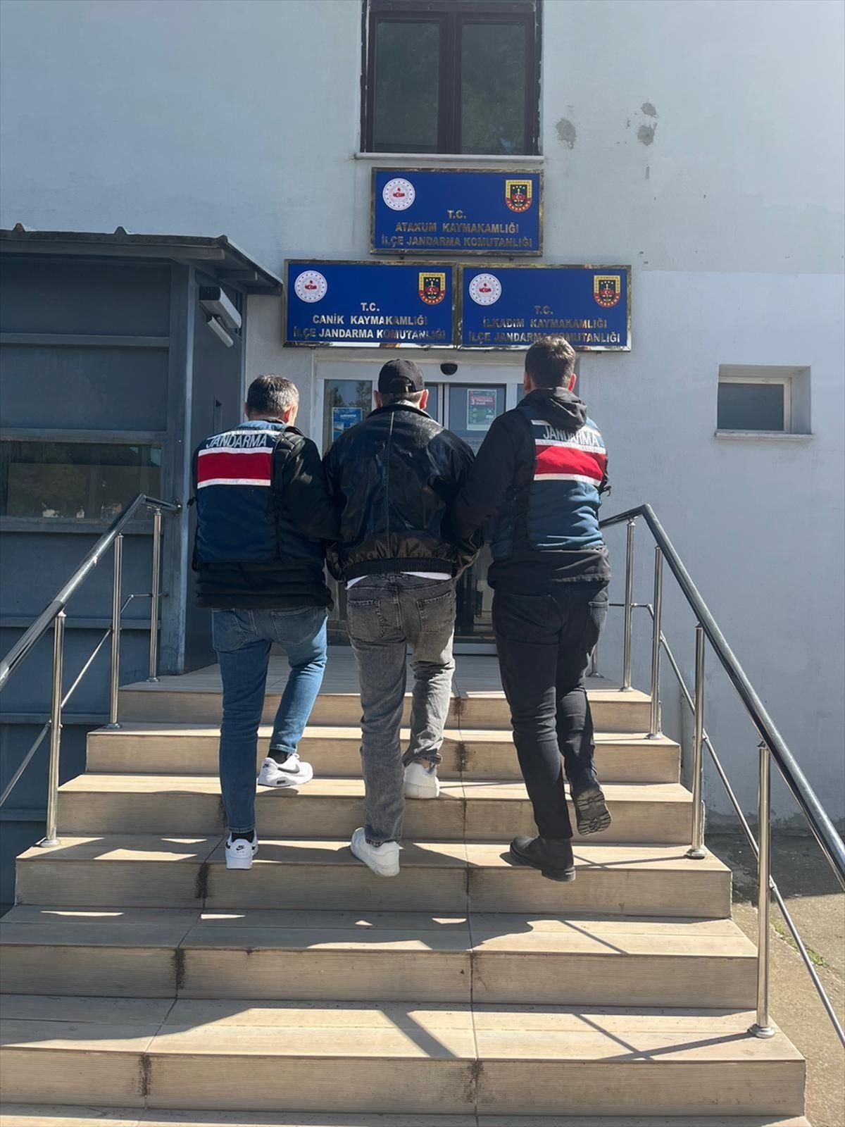 Samsun'da 6 yıl hapis cezasıyla aranan hükümlü yakalandı