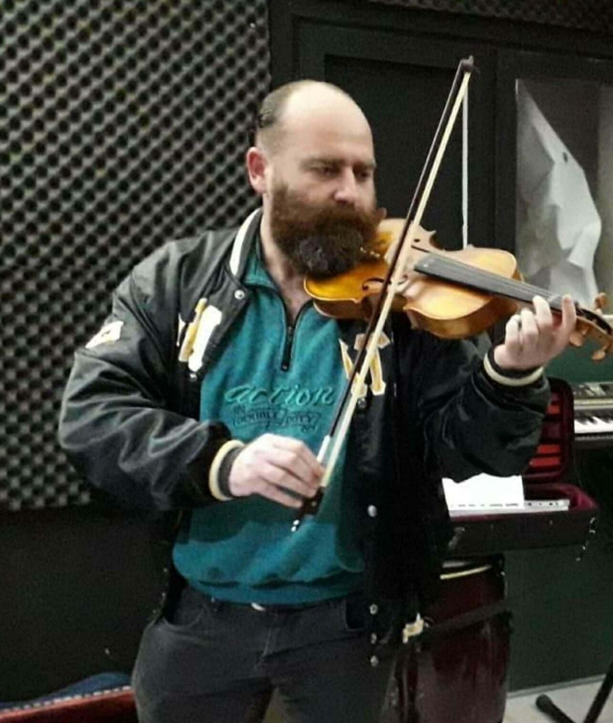 İzmir'de elektrik akımına kapılan 2 kişinin ölümüne ilişkin davada 11 sanığa tahliye