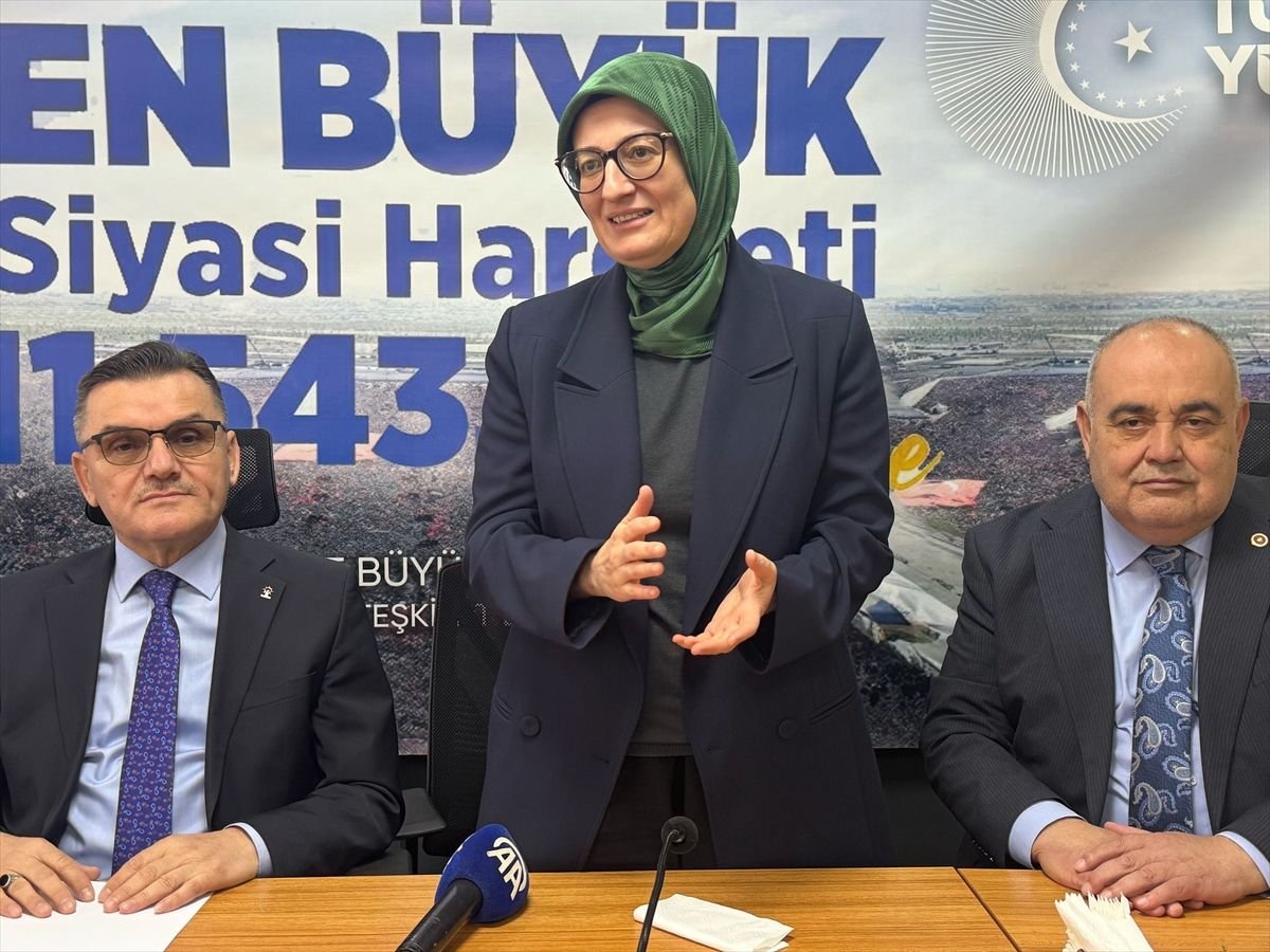 AK Parti Genel Başkan Yardımcısı Uygur, Bartın'da konuştu Açıklaması