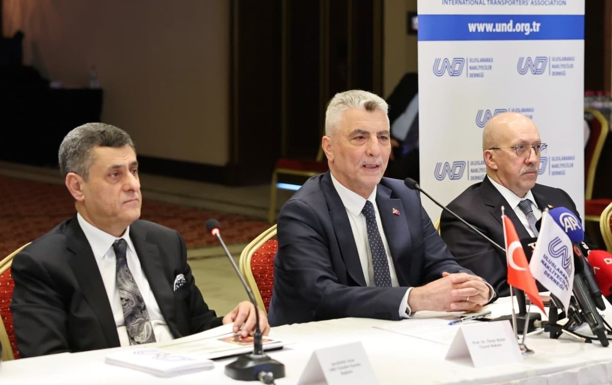 Bakan Bolat: Kapıkule'nin kuzeyinde yeni bir gümrük kapısı daha açacağız