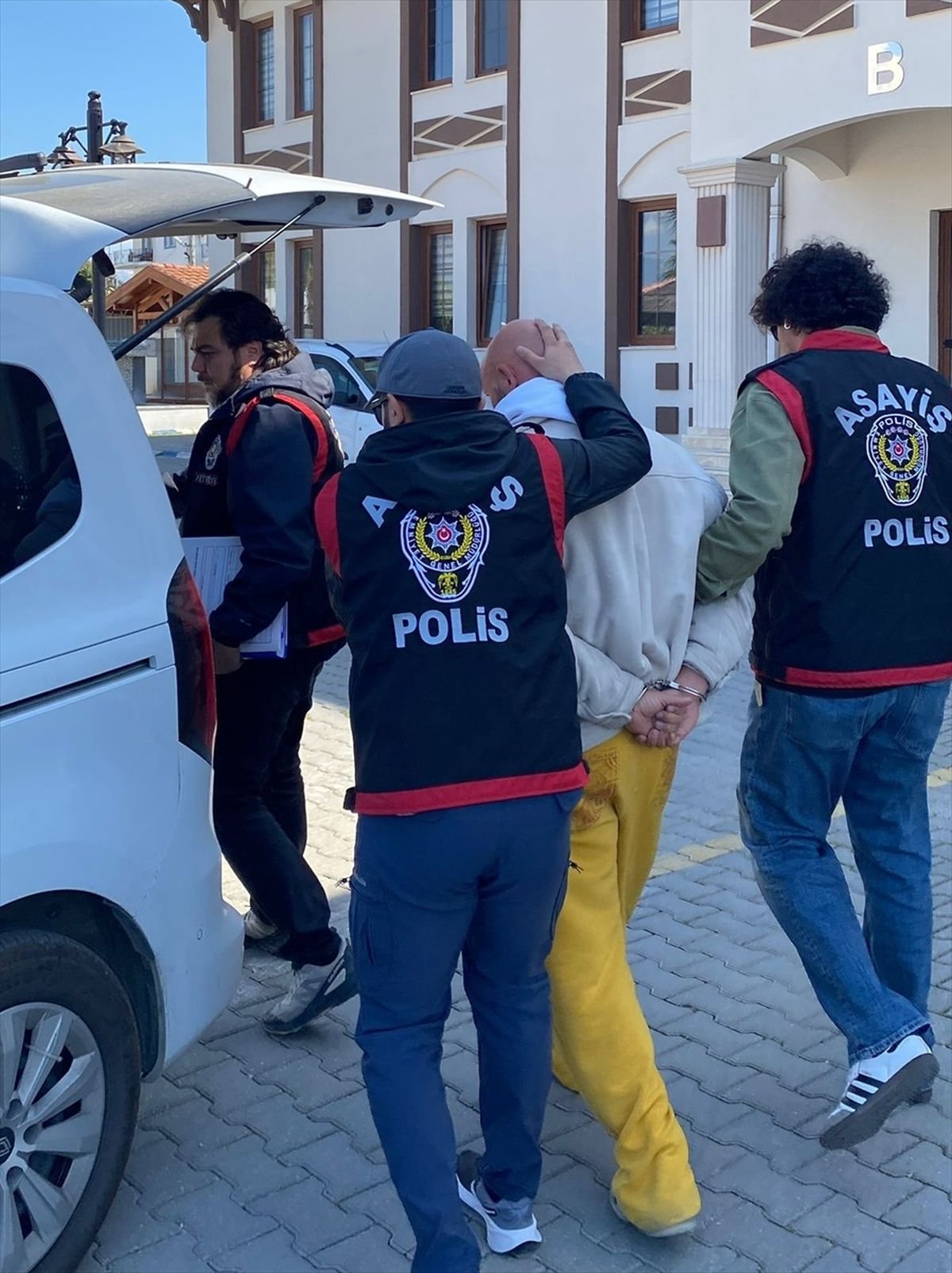 Fethiye'de bir kadını darbettiği iddia edilen Alman uyruklu kişi gözaltına alındı