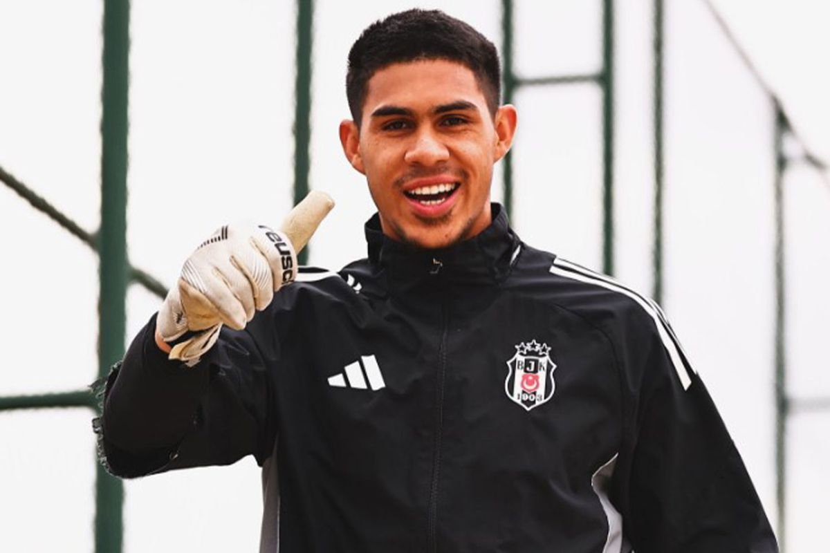 Sergen Yalçın, 1 dakika bile oynatmadığı Devis Vasquez'i silip attı