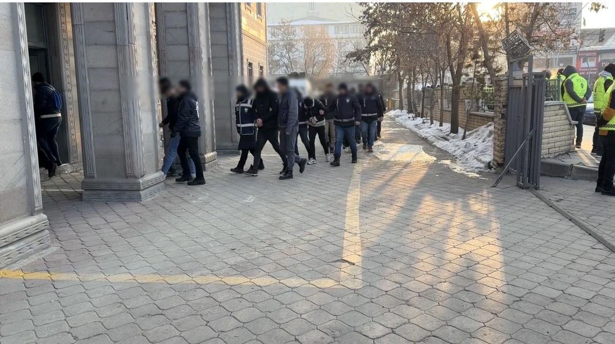 Ağrı merkezli yasa dışı bahis operasyonunda 65 tutuklama