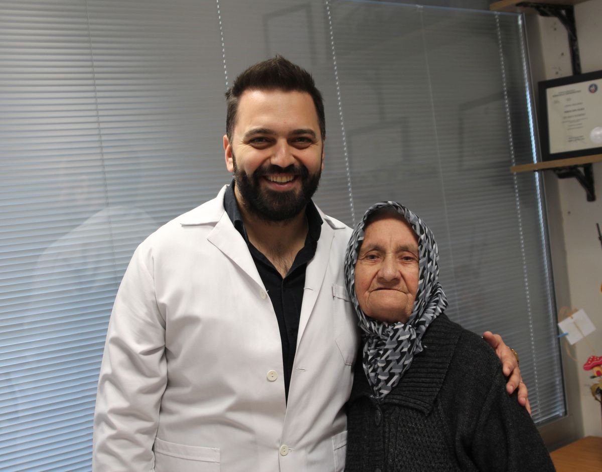 Kolon Kanseri Teşhisi Konulan Hasta Ameliyatla Sağlığına Kavuştu