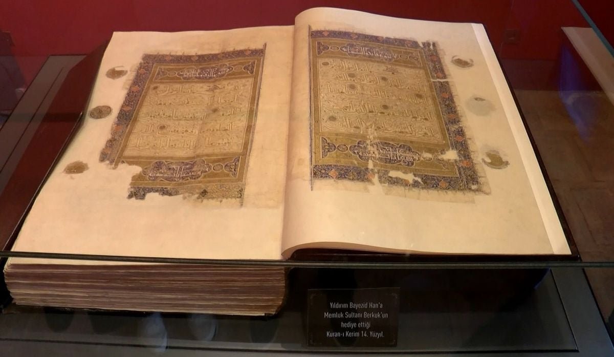 700 yıllık Berkuk Kur'an-ı Kerim'i Bursa'da