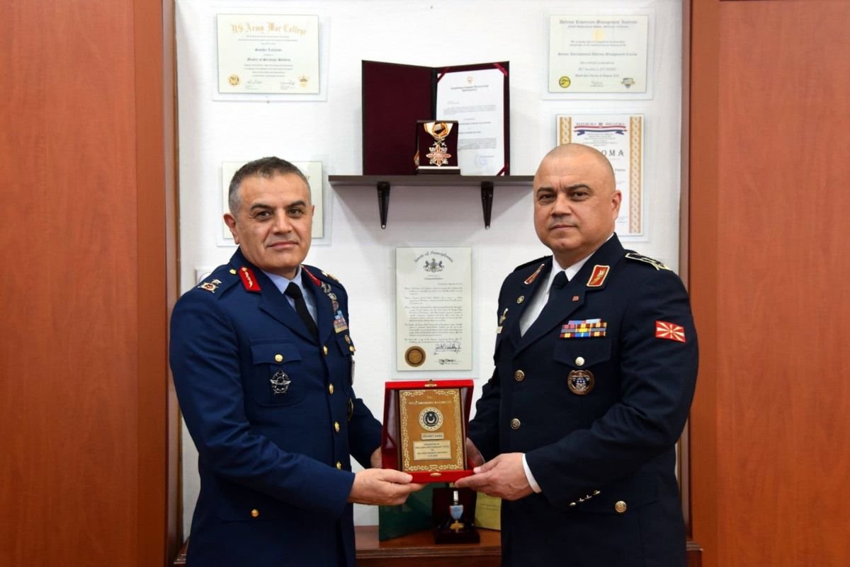 MSB Heyeti Atatürk'ün Mezuniyet Törenine Katılmak Üzere Kuzey Makedonya'ya Gitti