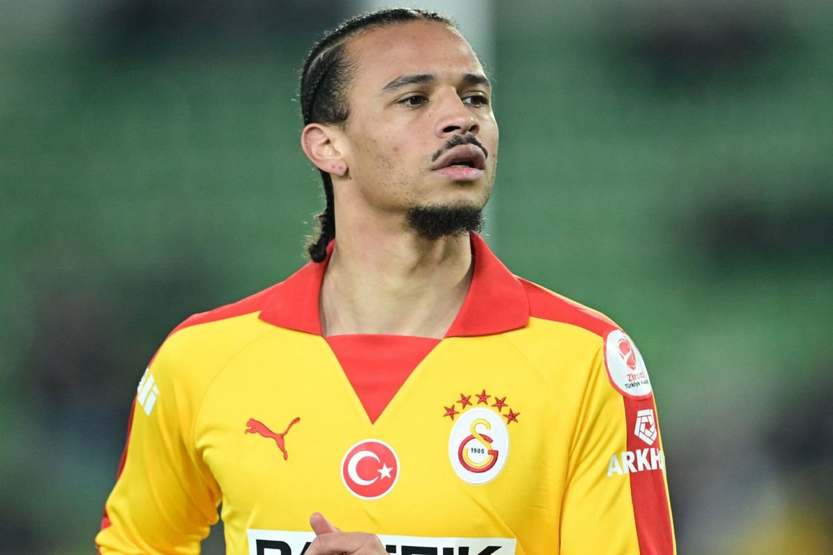 Derbide kırmızı gören Sane'ye şok ceza