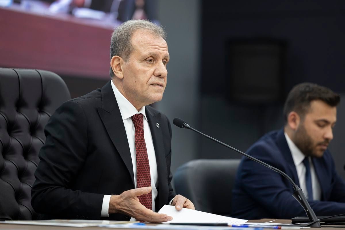 Mersin Büyükşehir Belediye Başkanı Seçer'den 'at eti' iddiasına yönelik açıklama