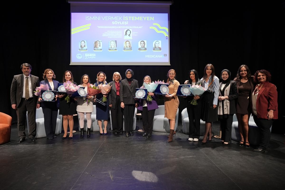 Üsküdar'da 'İsmini Vermek İstemeyen Söyleşi' programı düzenlendi