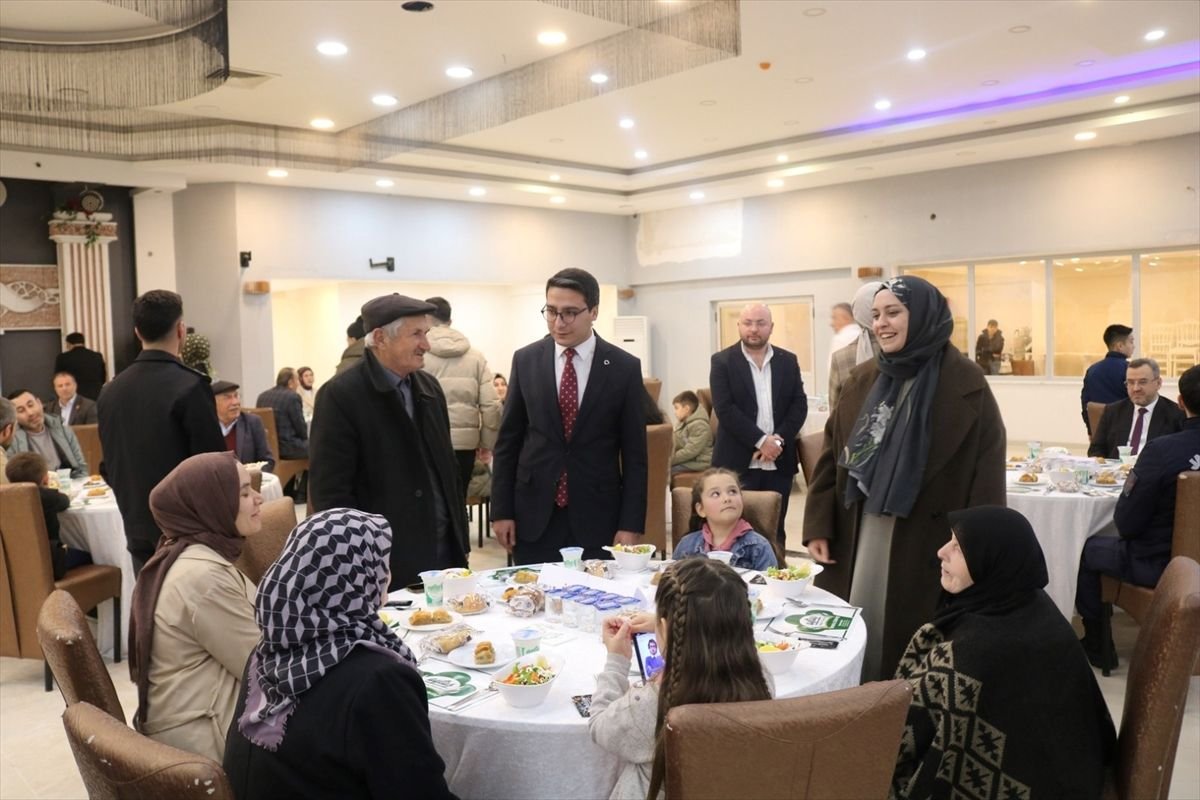 Asarcık'ta toplu iftar programı düzenlendi