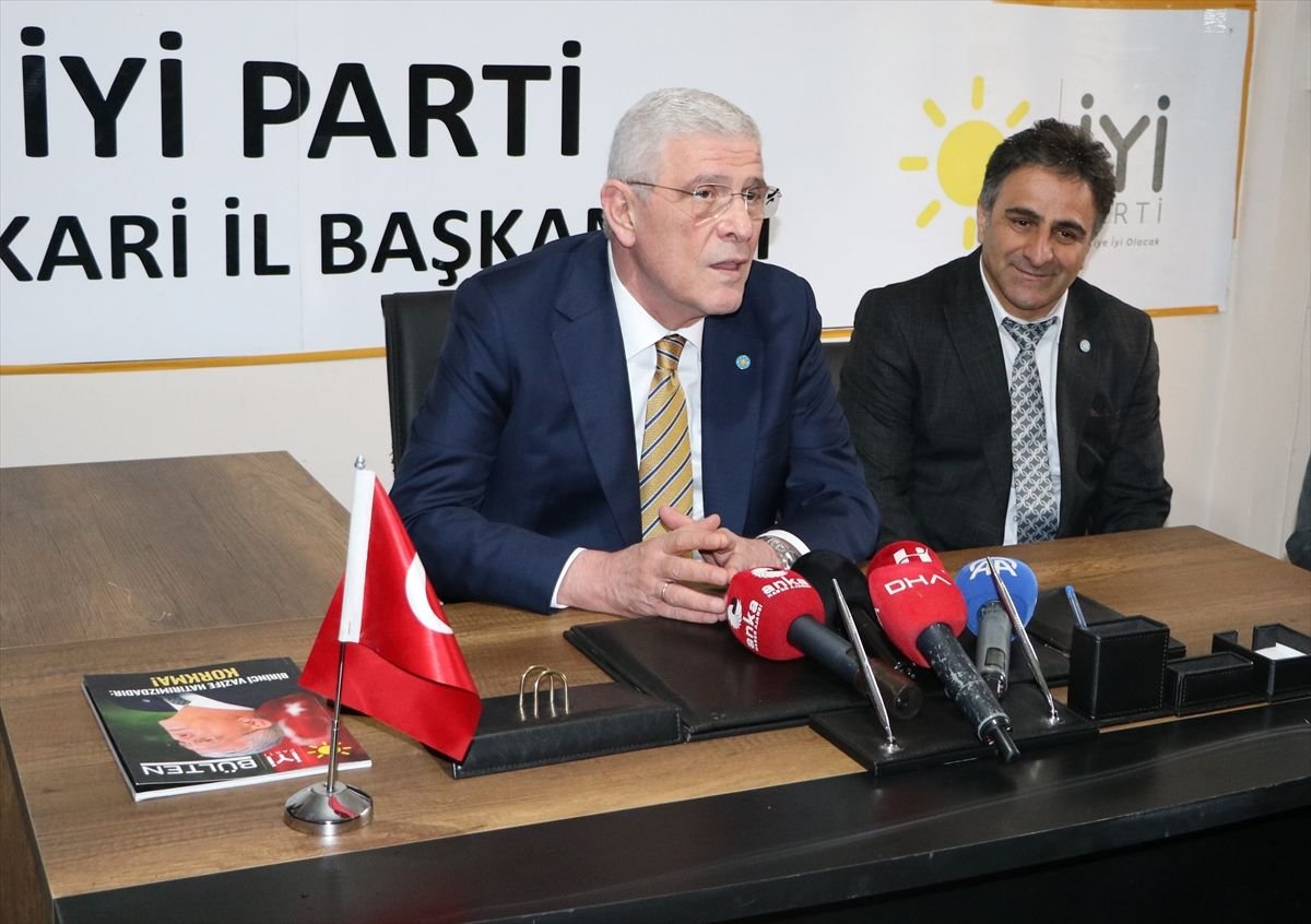 İYİ Parti Genel Başkanı Dervişoğlu, Hakkari'de partililerle buluştu Açıklaması
