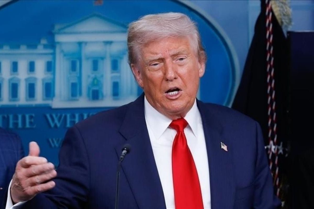 Trump: İran'ın Hark Adası'ndaki askeri hedeflerini vurduk