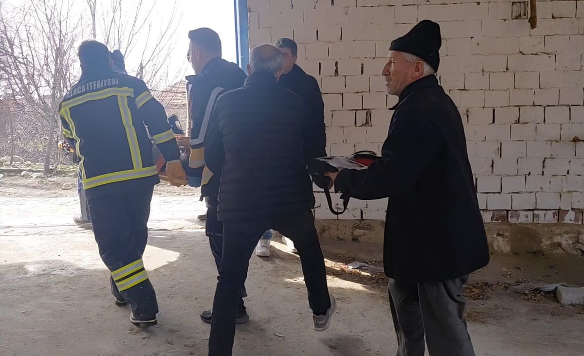 Depoda duvar çöktü; dengesini kaybedince elini makineye kaptıran Melih'in parmakları koptu