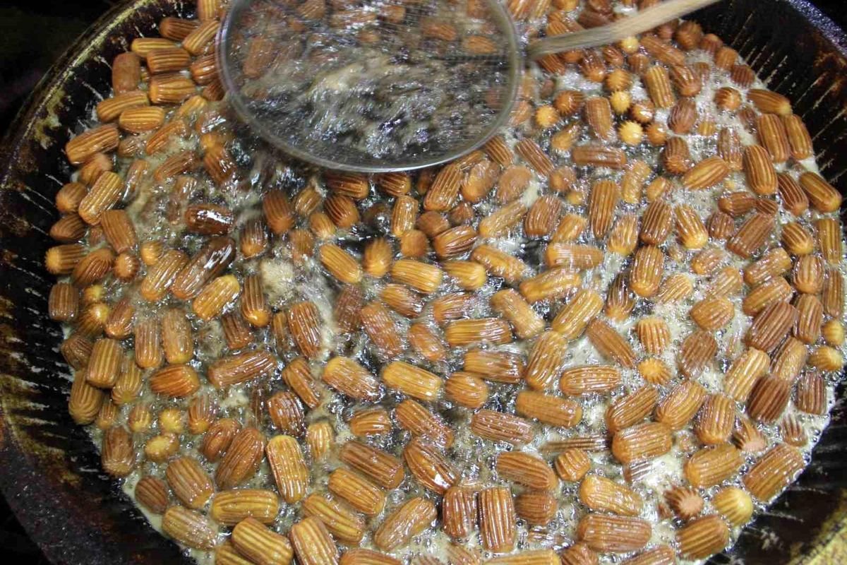 Şanlıurfa'da Ramazan ayının en 'tatlı' kuyruğu