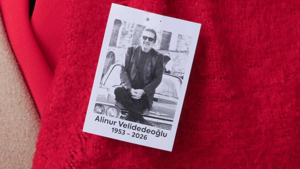 Reklamcı Alinur Velidedeoğlu son yolculuğuna uğurlandı