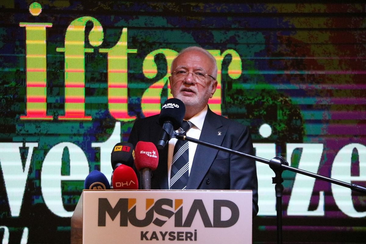 AK Parti'li Elitaş: Makamların hiçbiri kalıcı değil ama bu vatan toprağı baki