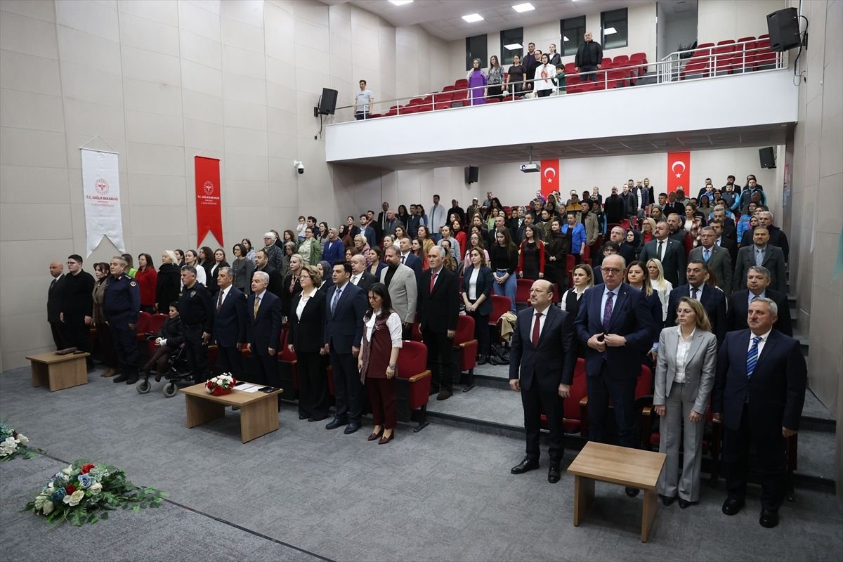 Kırklareli'nde 14 Mart Tıp Bayramı müzik dinletisiyle kutlandı