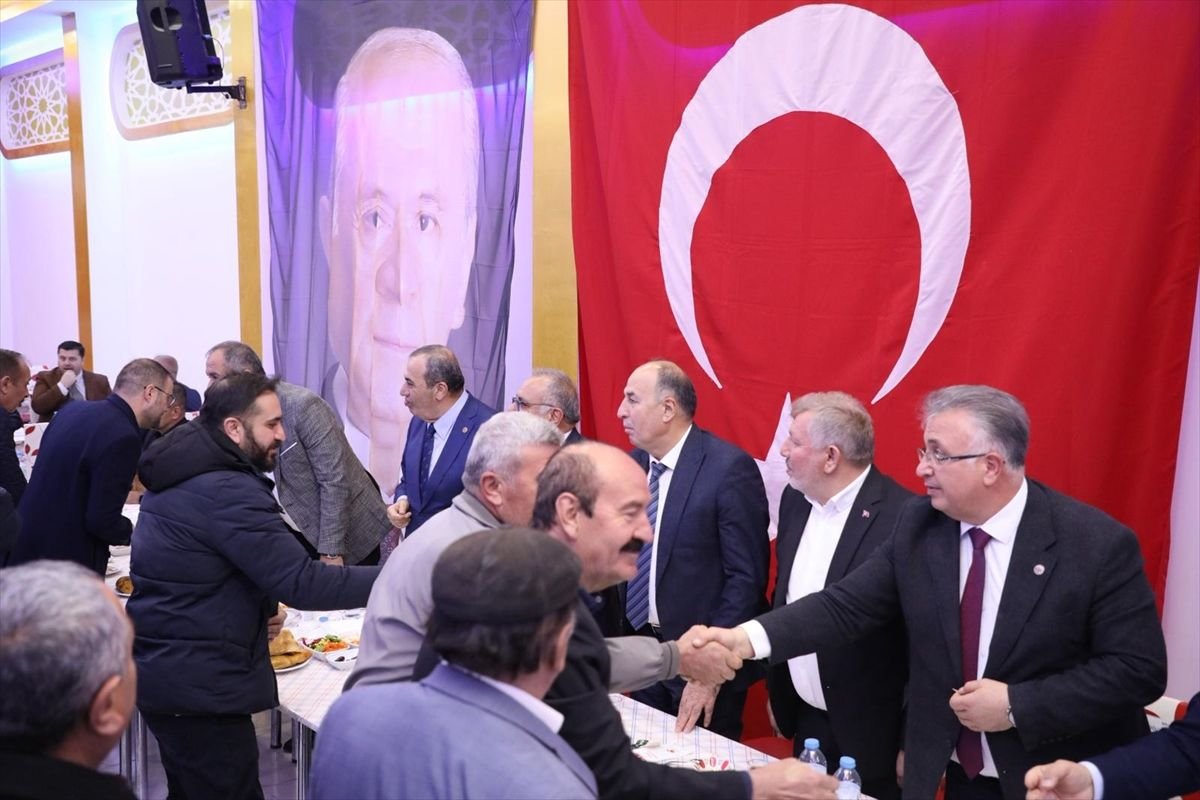 Dodurgalılar belediyenin iftarında bir araya geldi