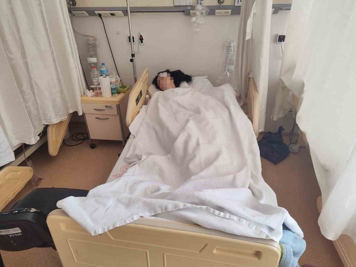 İzmir'de şiddet gördüğü eşi tarafından dördüncü kattan atılan kadın yaşam mücadelesi veriyor