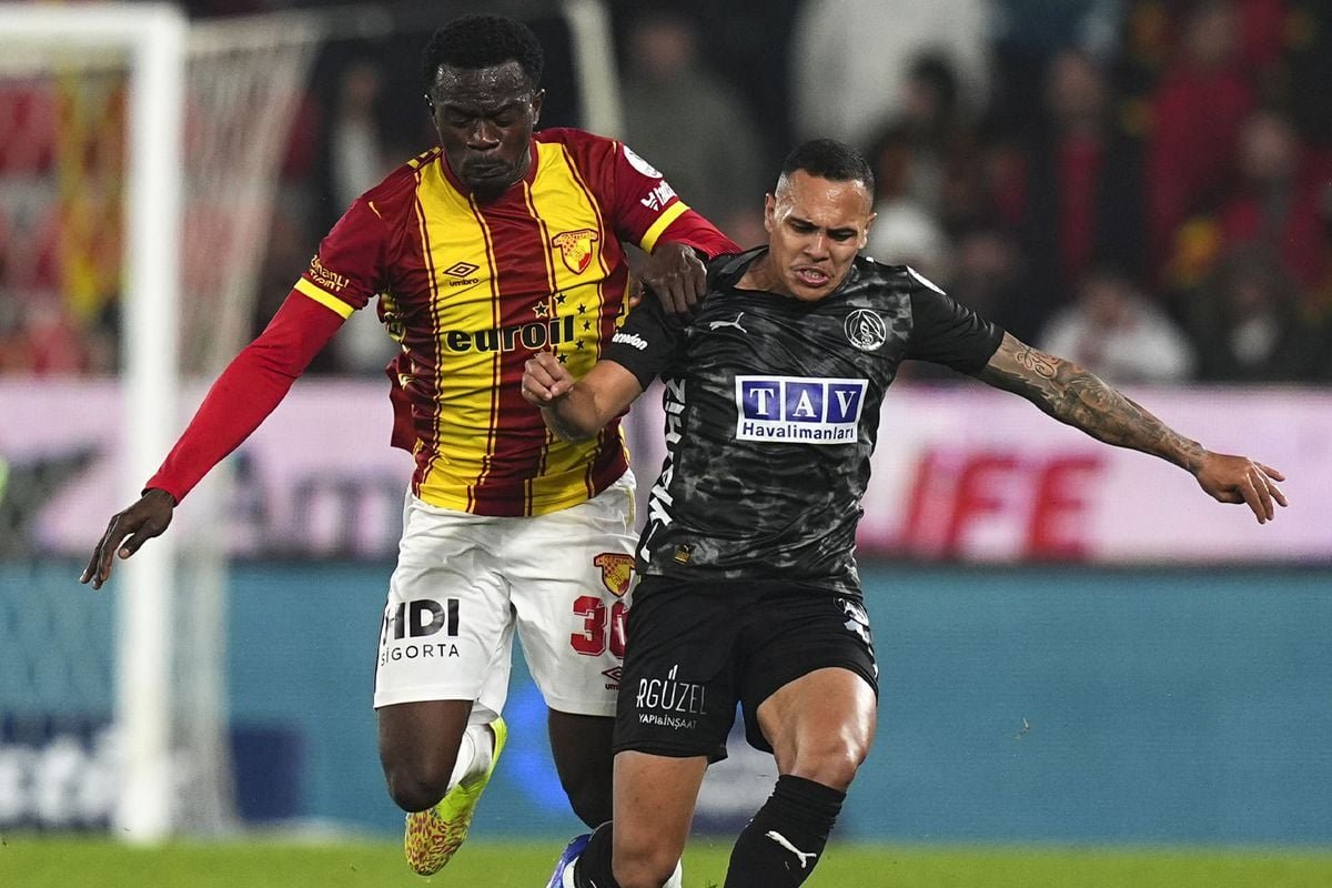 90+10'da inanılmaz son! Göztepe-Alanyaspor maçı nefesleri kesti