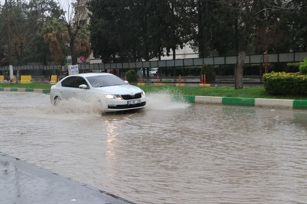 Kilis'te sağanak etkili oldu