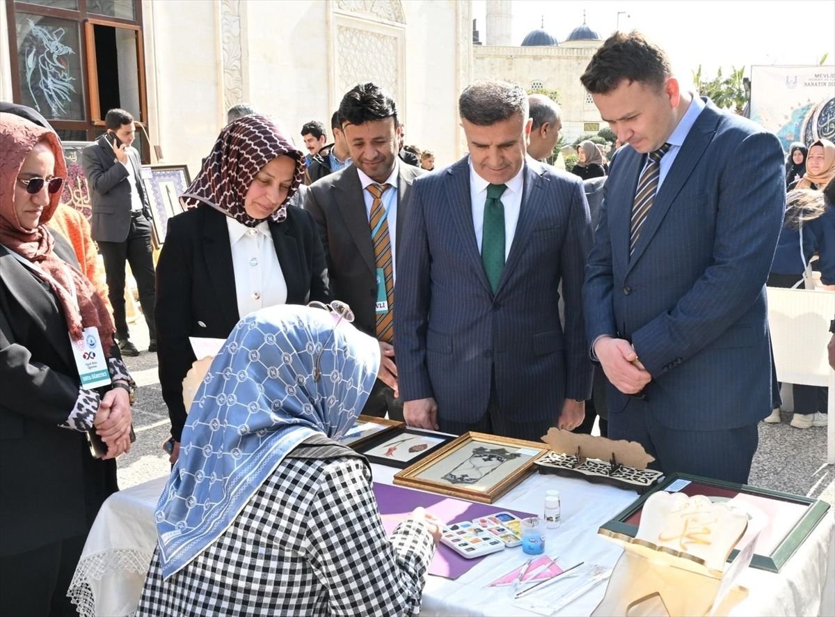 Şanlıurfa'da Hz. Muhammed'in doğumunun 1500. yılı anısına sergi açıldı