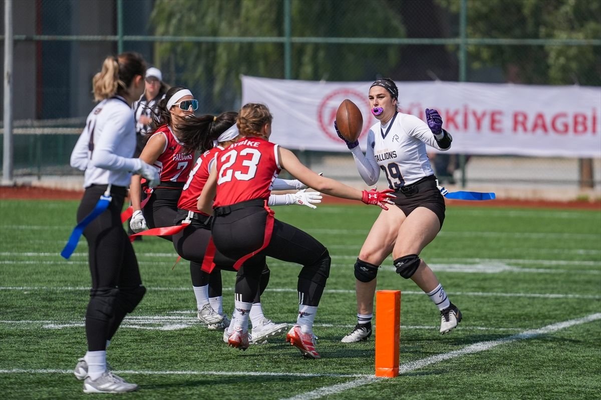 Flag Futbol Büyük Kadınlar Yeşilay Türkiye Şampiyonası, 1. etabı tamamlandı