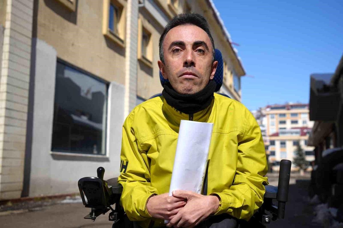 Bayburt'ta engelli vatandaşa çarpıp kaçan sürücüye 15 bin lira ceza: "Vicdanlarımız ikinci kez yaralandı"