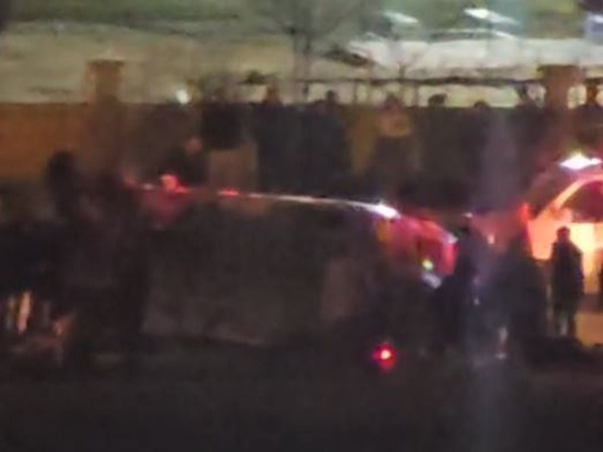 Polatlı'da Minibüs ile Otomobil Çarpıştı: 2 Ölü, 12 Yaralı