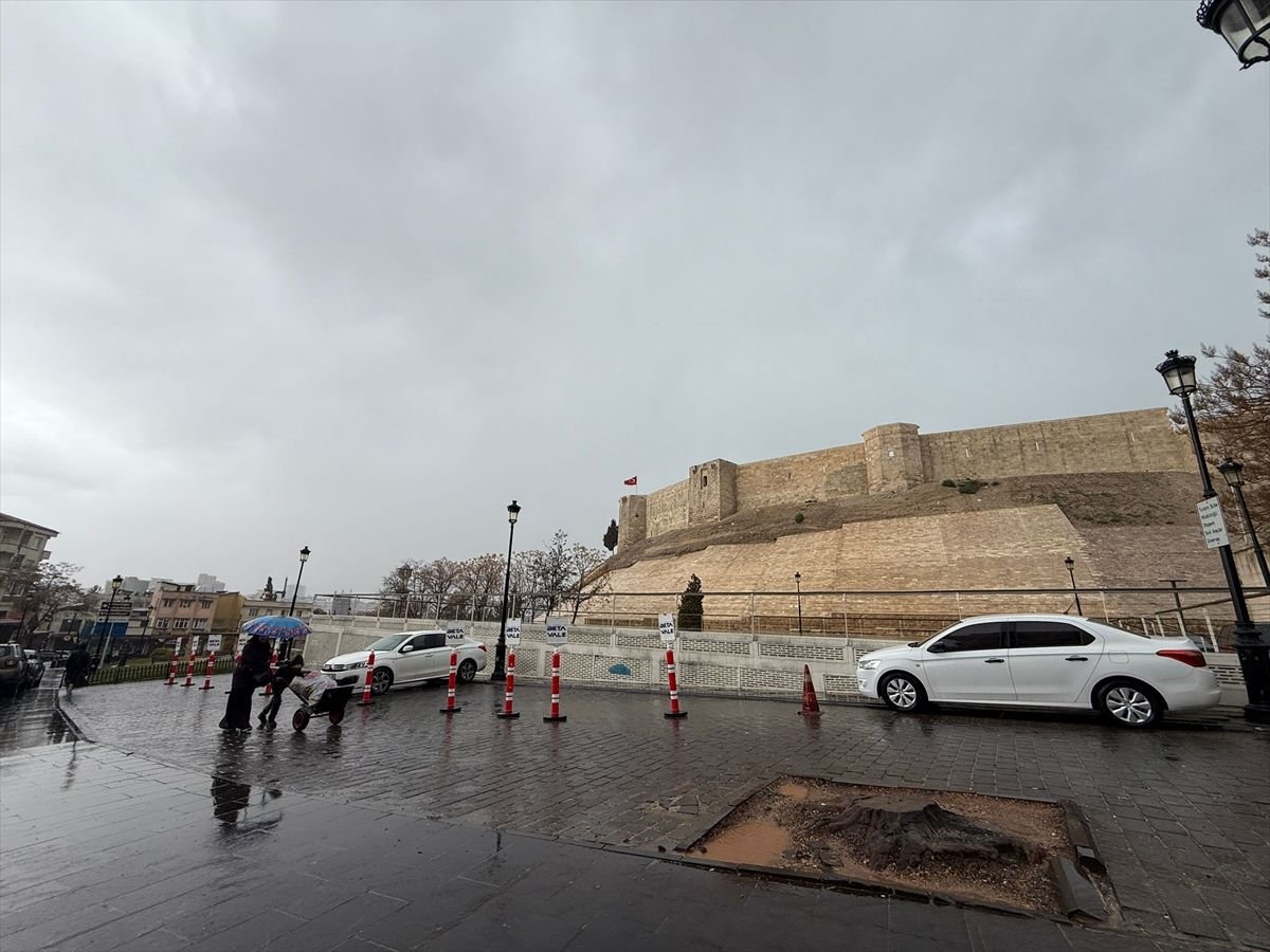 Gaziantep'te sağanak etkili oldu