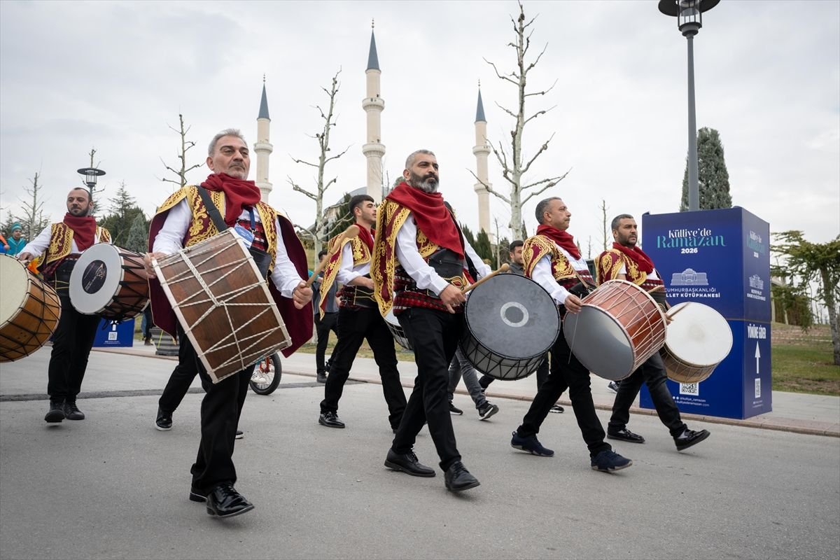 Külliye'de Ramazan etkinlikleri kapsamında "Ramazan Alayı" düzenlendi