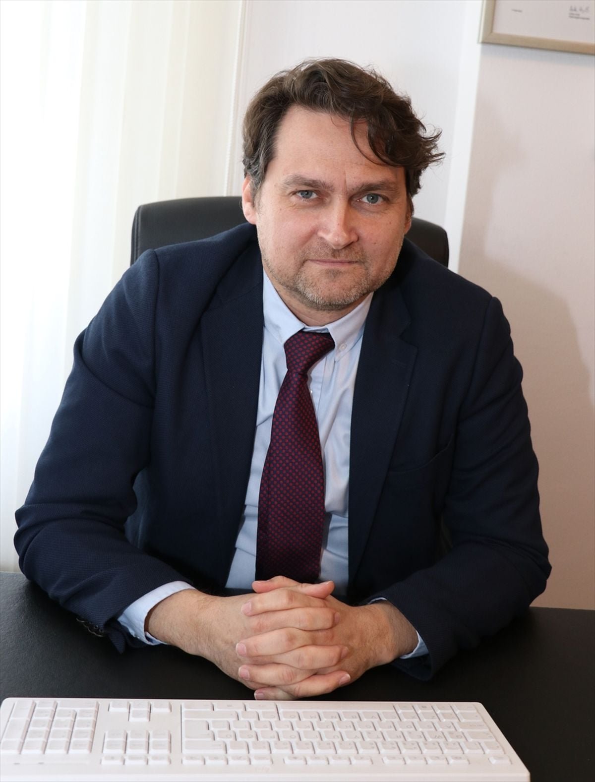 İhmal edilen "endometriozis" kadınlarda nefes darlığı ile böbrek sorunlarına neden olabiliyor