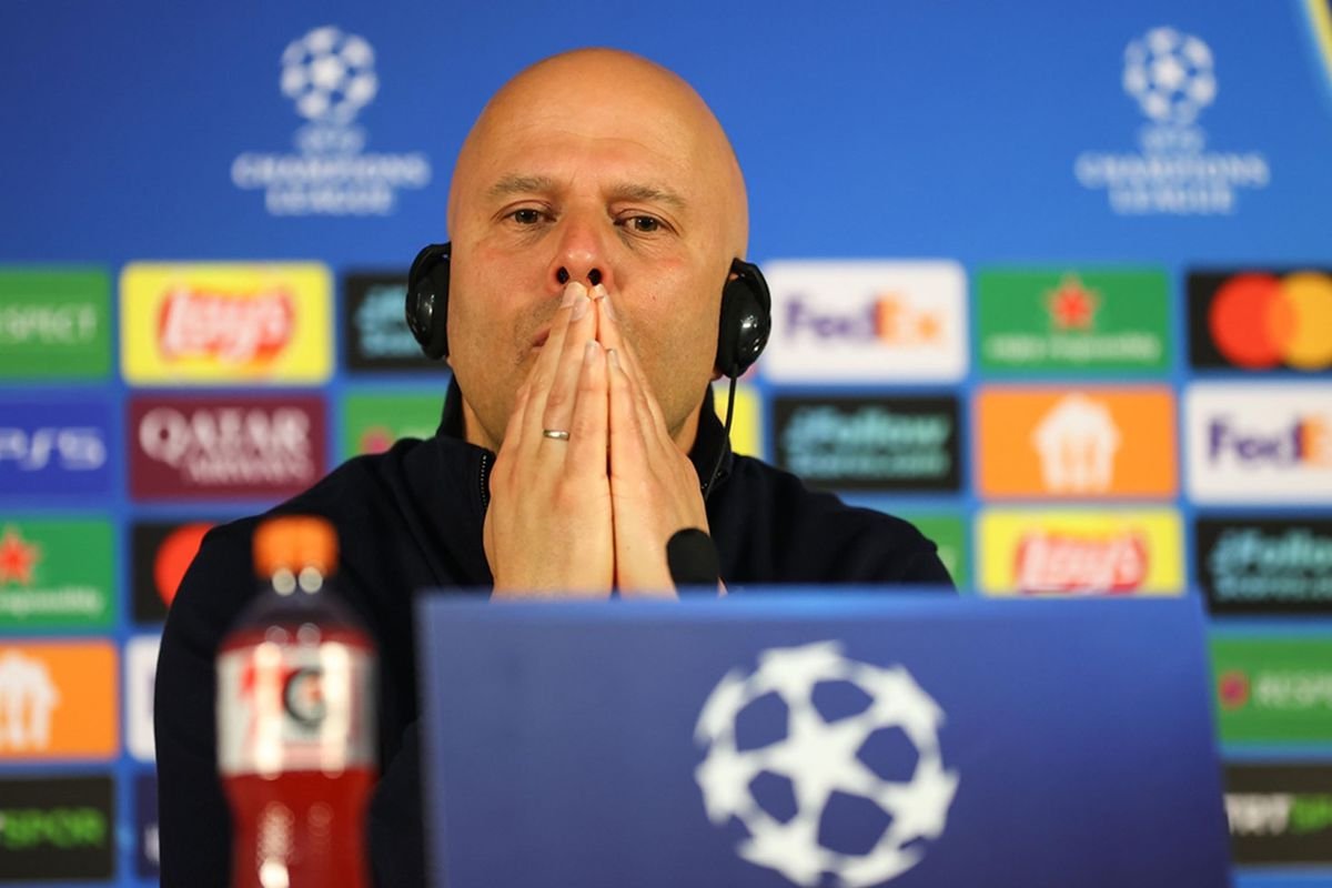 Arne Slot'tan Galatasaray'a olay sözler