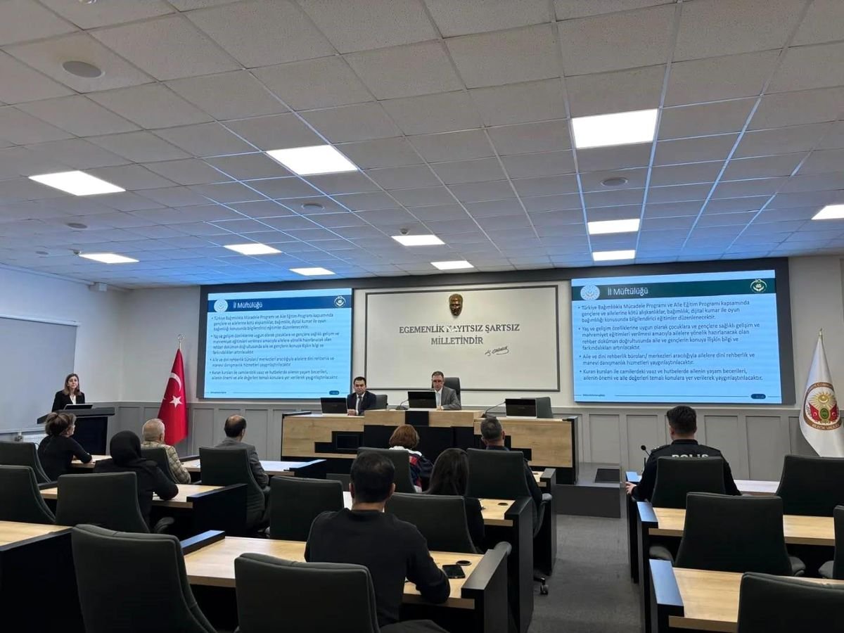 Bilecik'te aile refahı ve dayanışma masaya yatırıldı