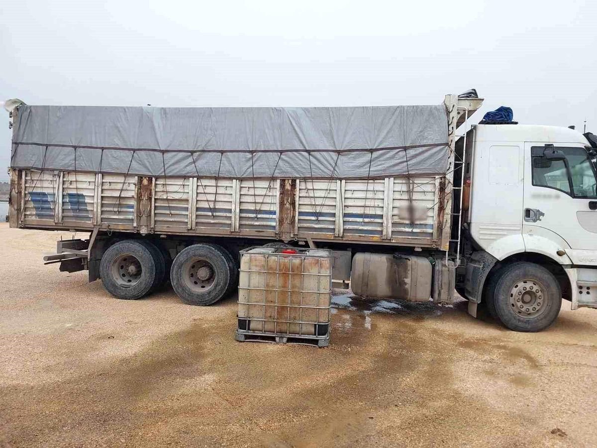Gaziantep'te bin 980 litre kaçak akaryakıt ele geçirildi
