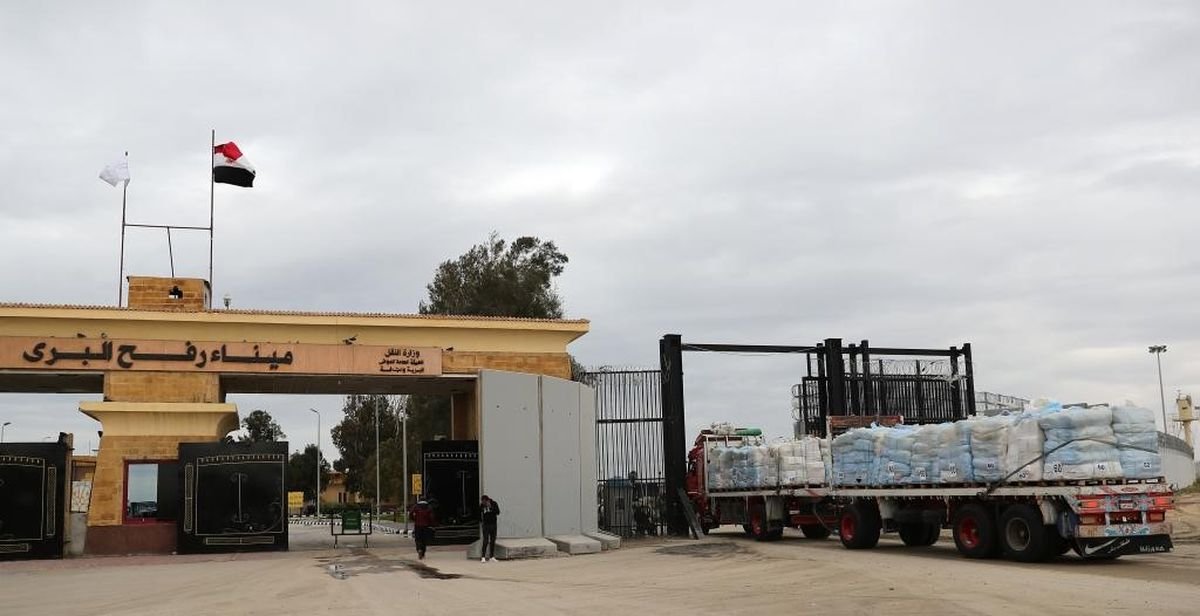 Refah Sınır Kapısı çift yönlü olarak açılıyor