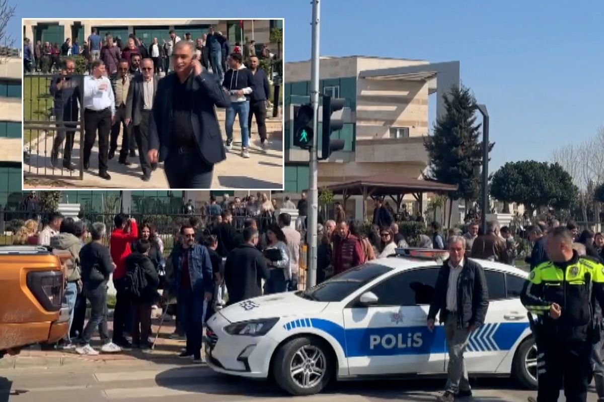 Antalya'da kaymakamlık binasında silah sesleri