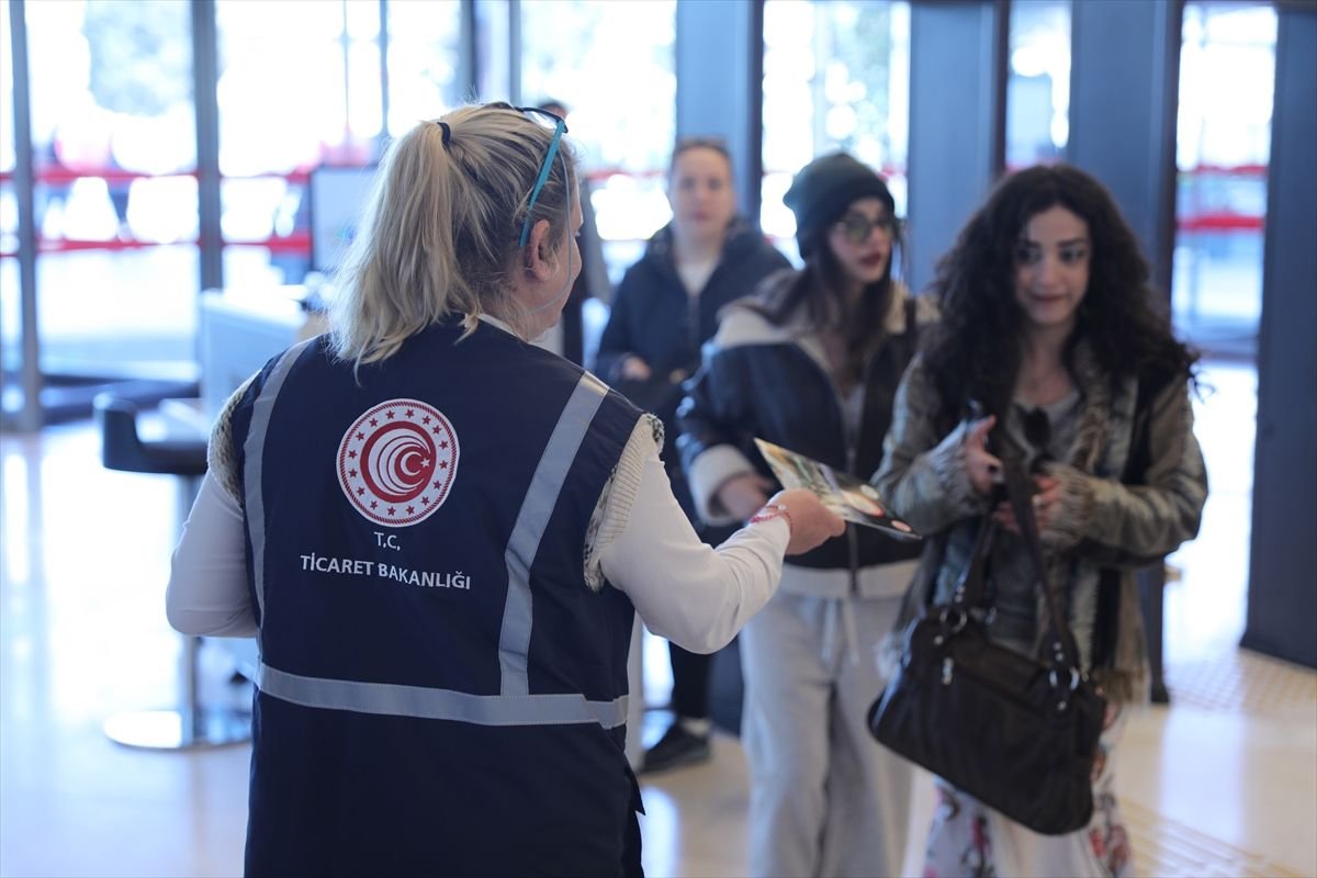 Edirne'de tüketici hakları konusunda vatandaşlar bilgilendirildi