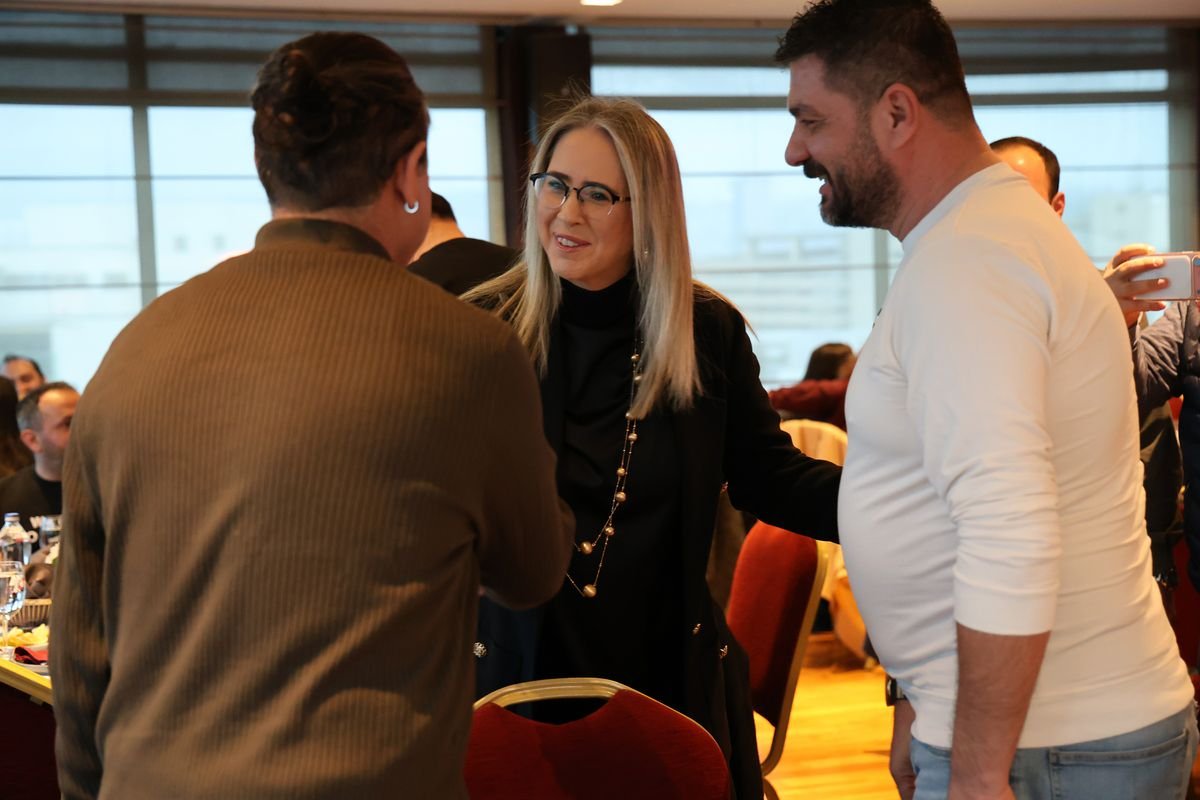 AK Parti'li Çankırı'dan İzmir için adaylık açıklaması: Görev verilirse alınır, bayrak da teslim edilir