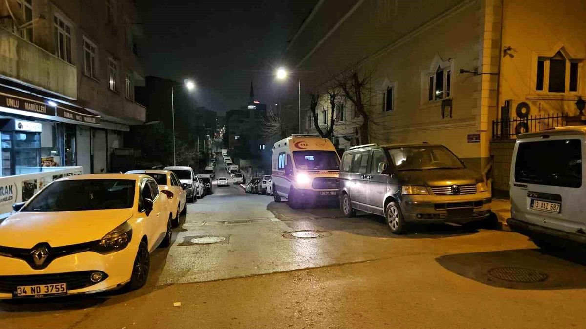 Küçükçekmece'de kanser hastası Mısırlı adam evinde ölü bulundu